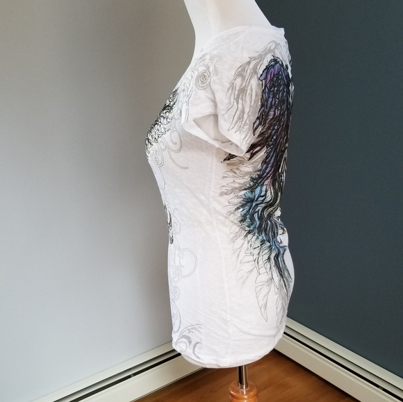 3/$20 Angel Wings Gold Foil Tee Shirt - Picture 7 of 9